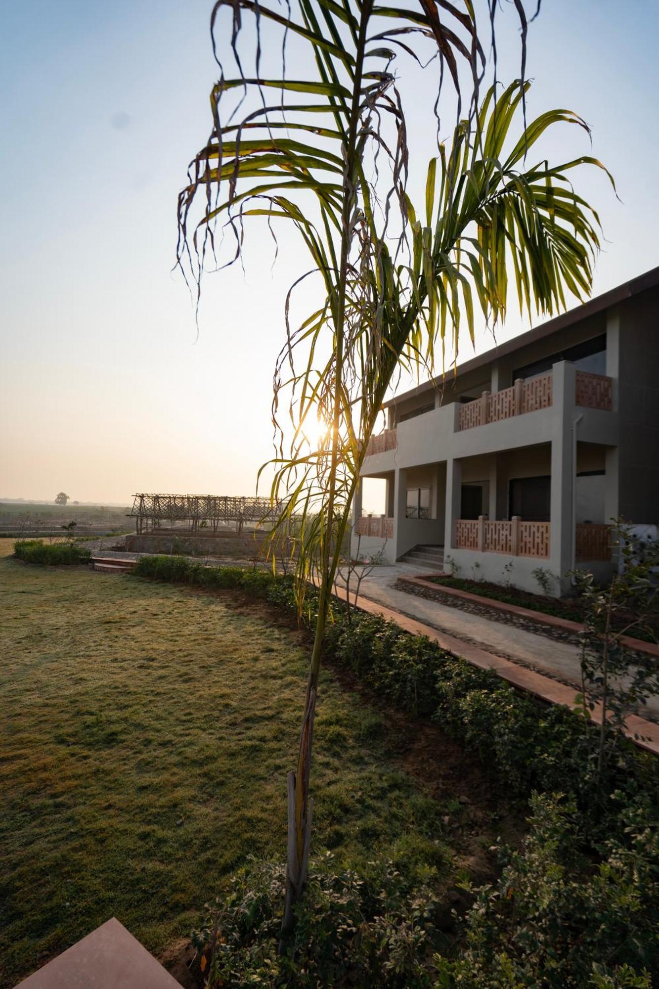 Palpur Fort A Kuno Wildlife Resort, Morawan Sesaipura Exteriör bild